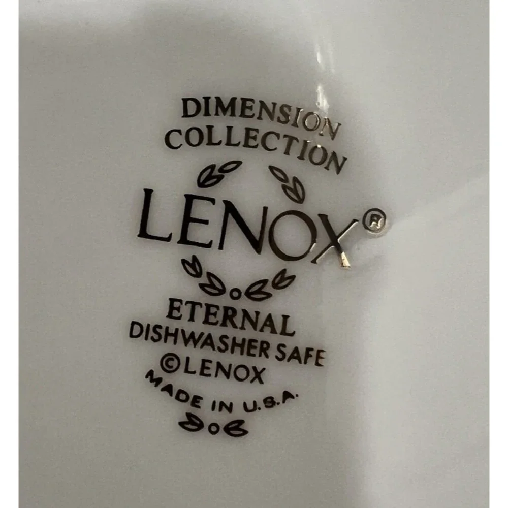 2 dinner plate Lenox Eternal Gold Rim Bone China dimension collection fine dish